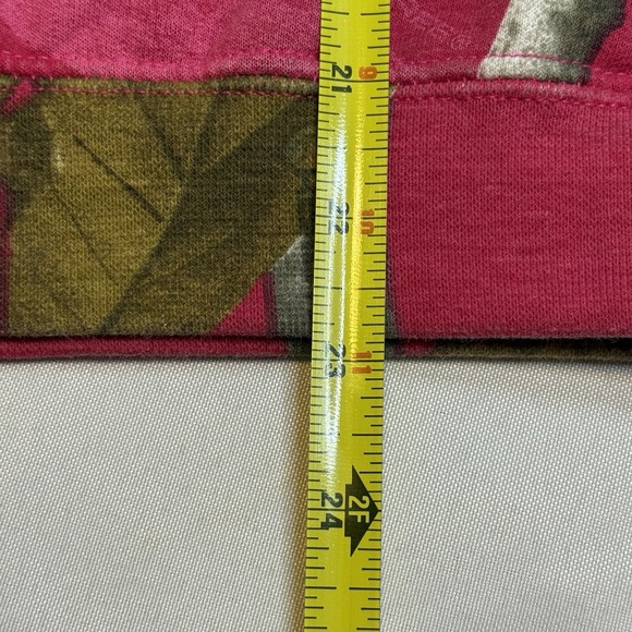 Realtree Hoodie Women's Size S Pink Camo Hunting Outdoor Hooded  Sweatshirt Warm - Picture 10 of 10